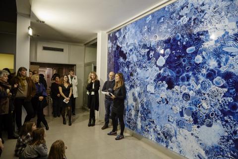 The "Ancestral Forest" is a large mural created by the artist Anna Rierola / ICM-CSIC.