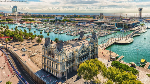 Barcelona es una ciudad costera que apuesta por la economía azul y la entiende como un motor de competitividad / ©Marco Rubino (Shutterstock.com)