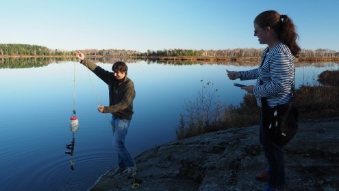 El ICM enseña las nuevas boyas de Ciencia Ciudadana KdUINO en Canadà