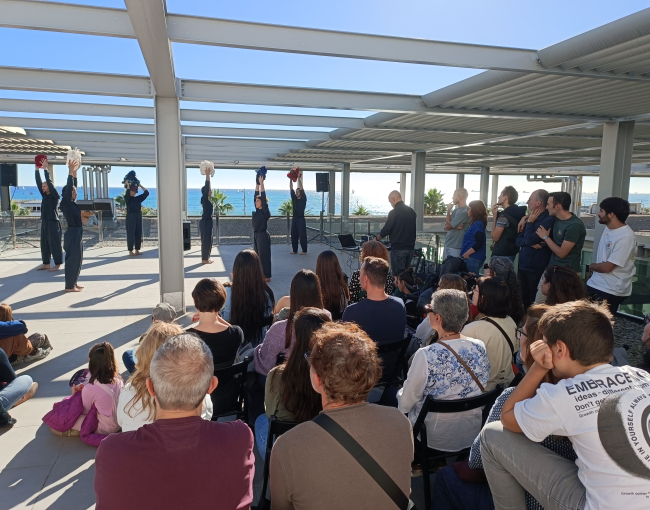 Una de les principals novetats d’aquesta edició va ser la incorporació de l’art com a llenguatge complementari per apropar la ciència a la ciutadania / ICM-CSIC.