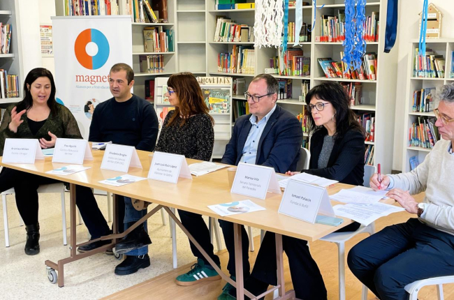 L'aliança permetrà desplegar un projecte educatiu innovador que situa la recerca del medi marí al centre del currículum escolar / Fundació Bofill.